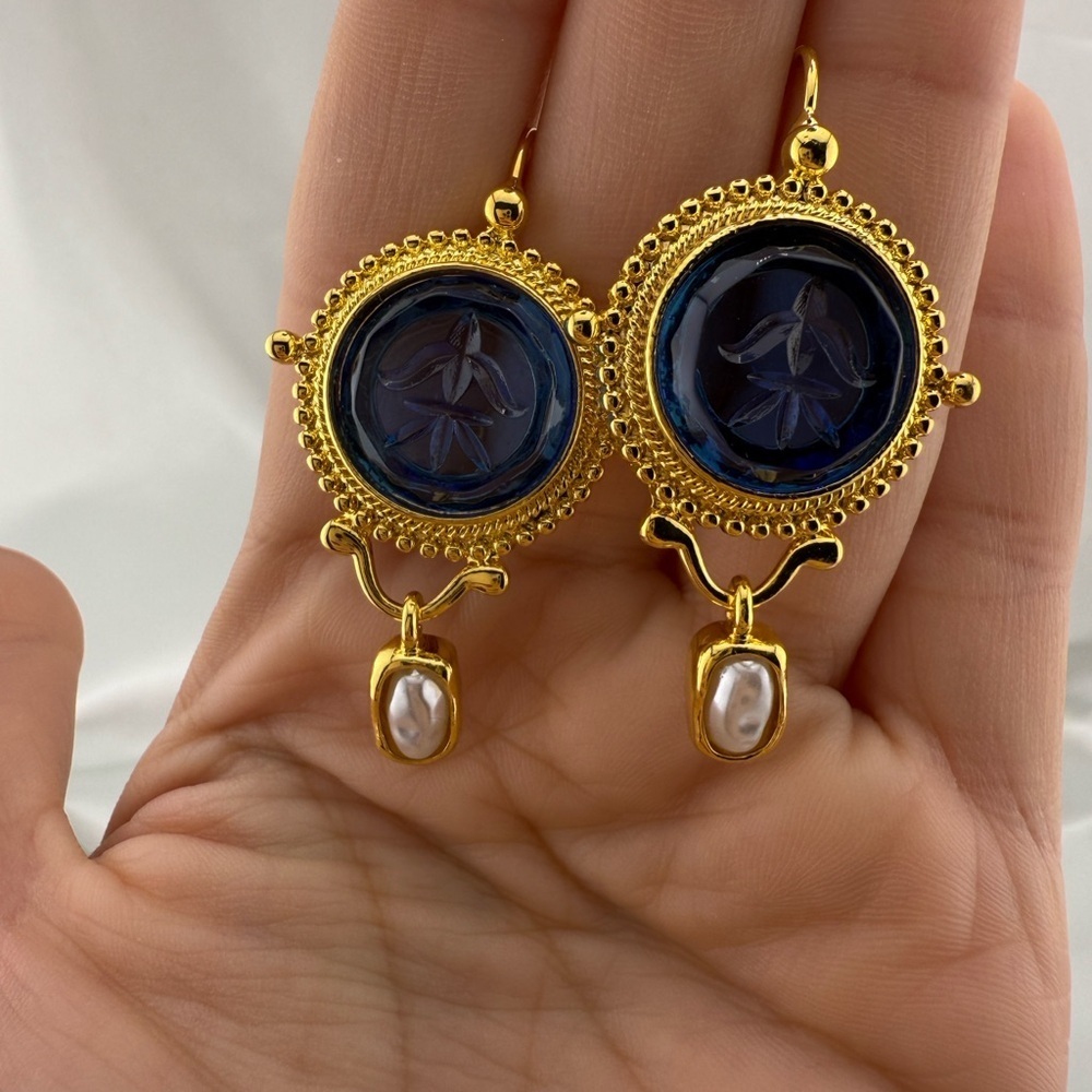 Vintage blue Cameo Earrings – Gold Drop Pearl Accent Jewelry - Picture 9 of 12